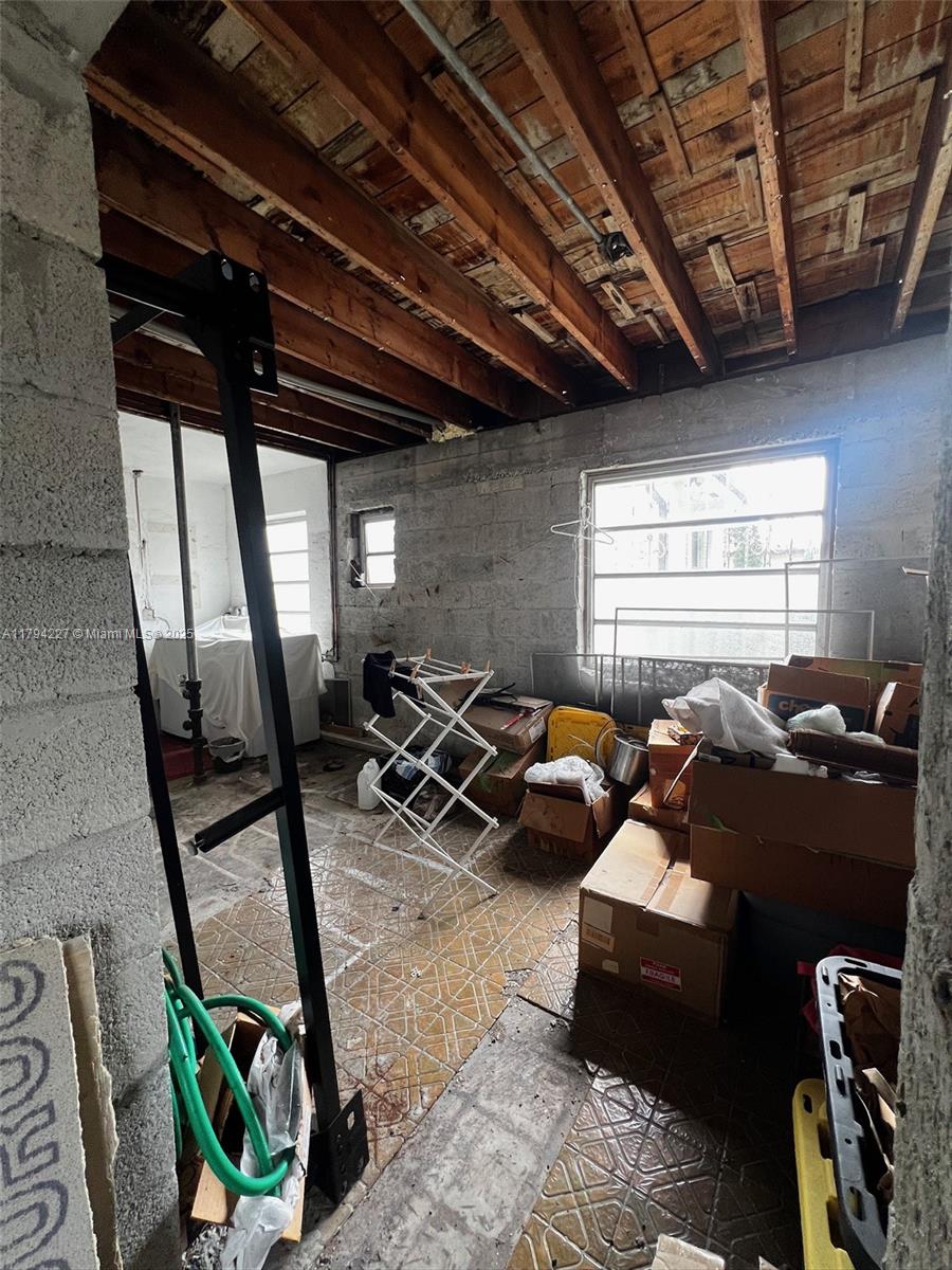 1000 SW 59th Ave