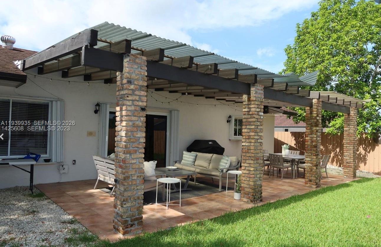 14101 SW 112th St # 14101