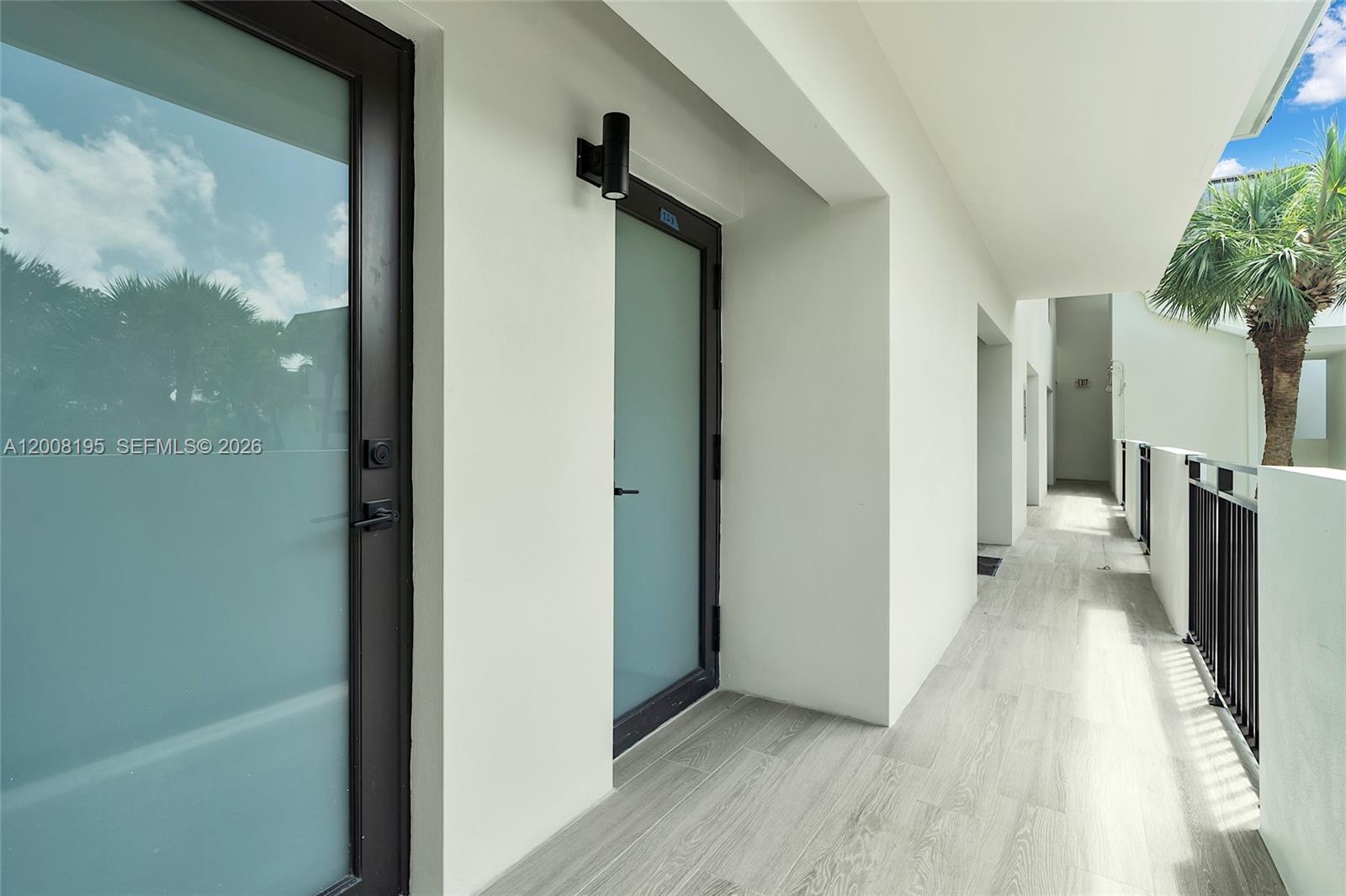 6901 Edgewater Dr # 318