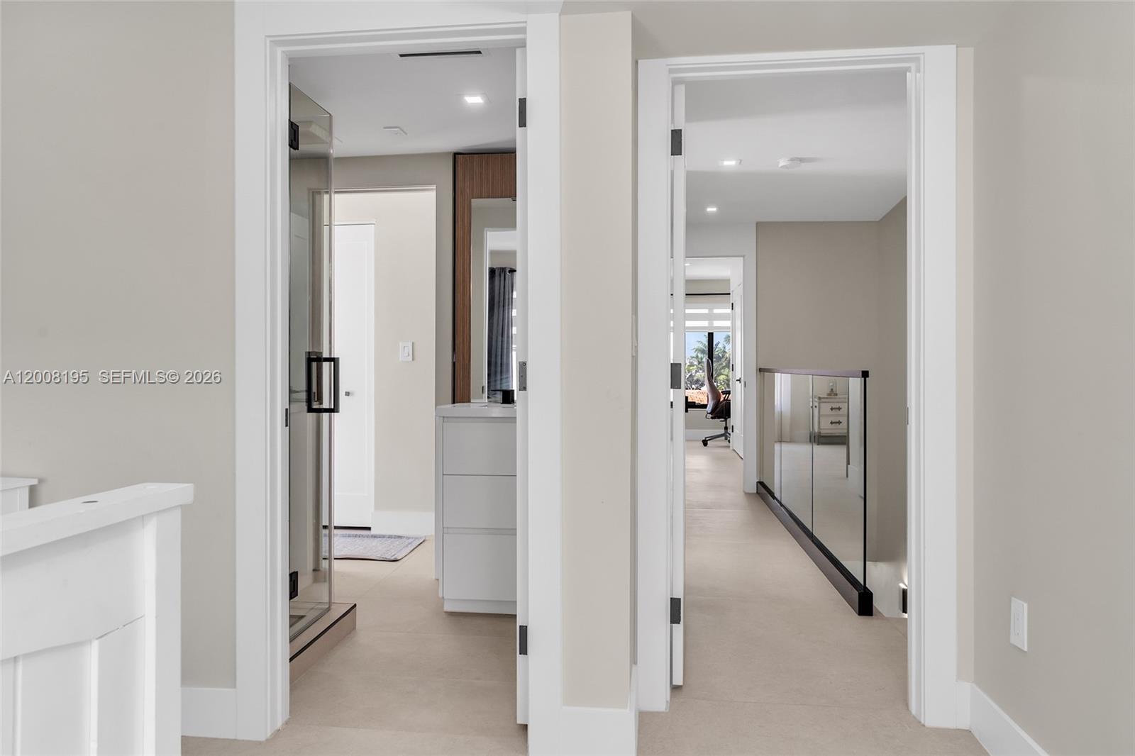 6901 Edgewater Dr # 318