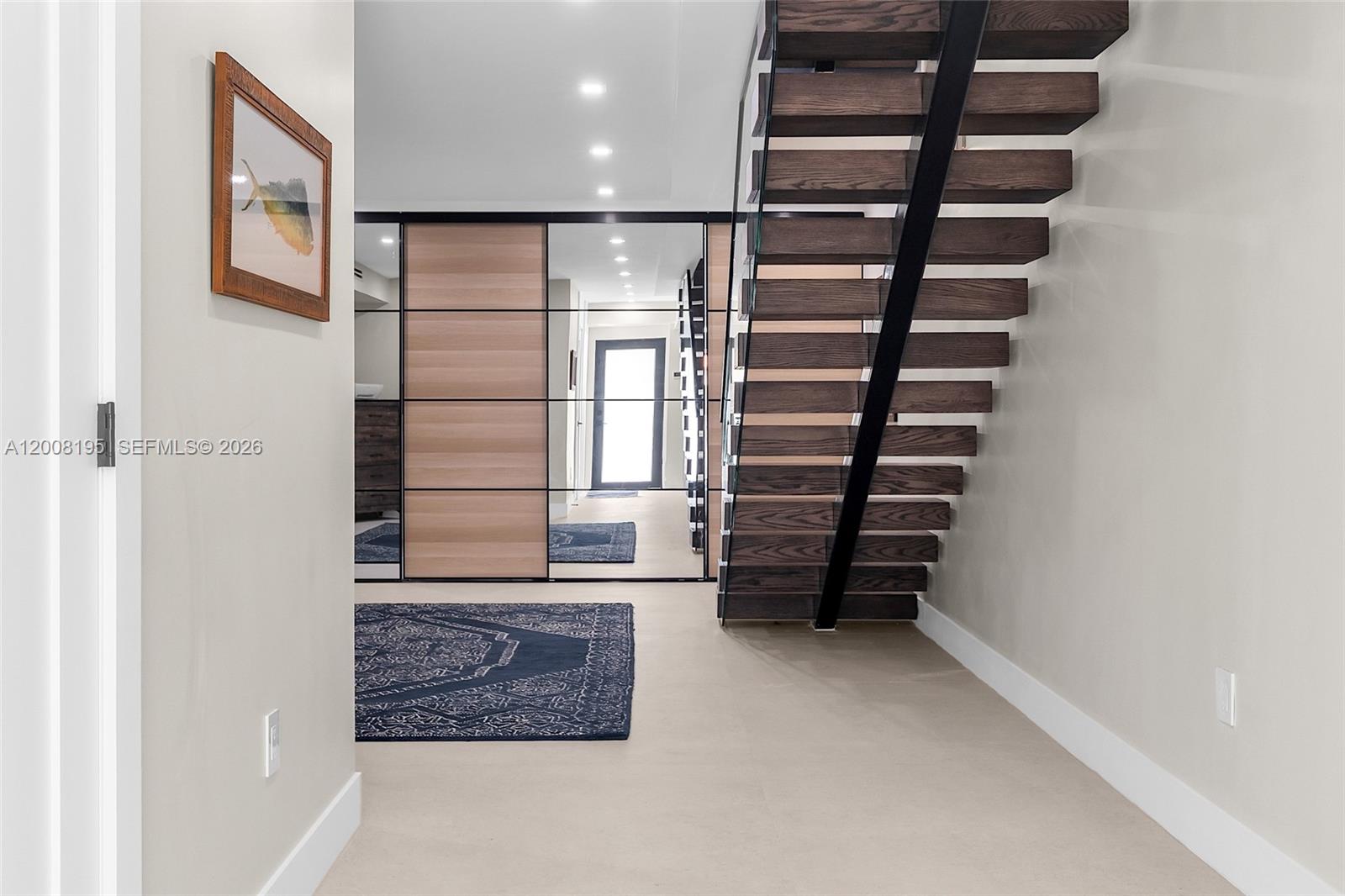 6901 Edgewater Dr # 318