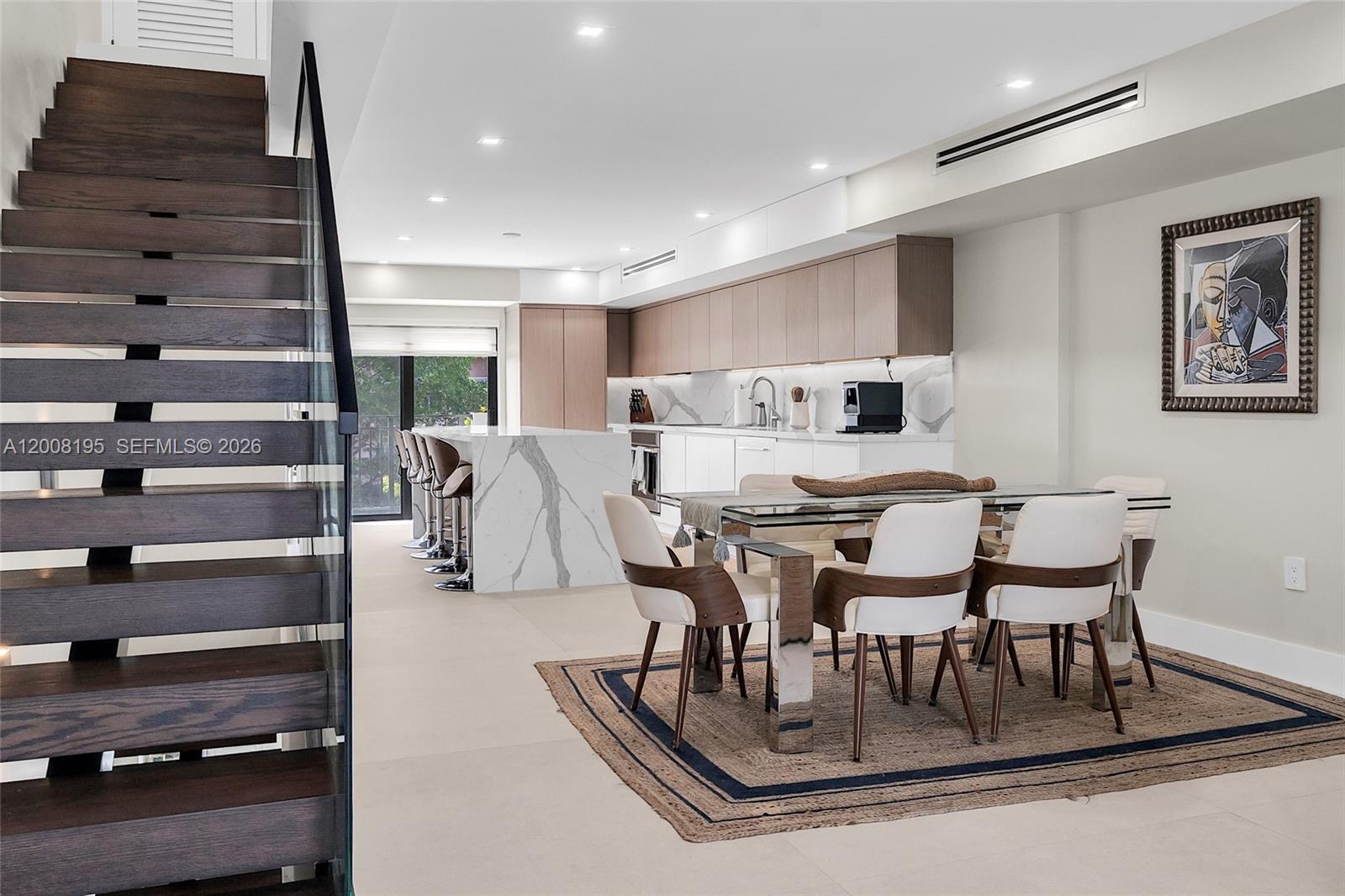 6901 Edgewater Dr # 318