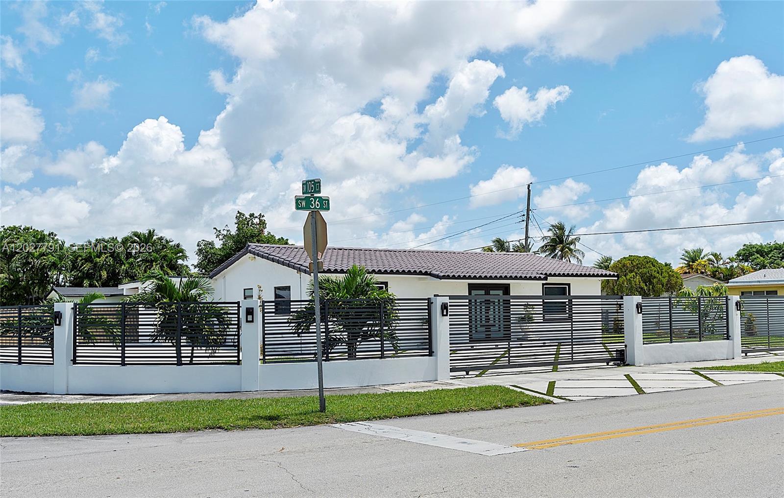 3541 SW 105 Ct