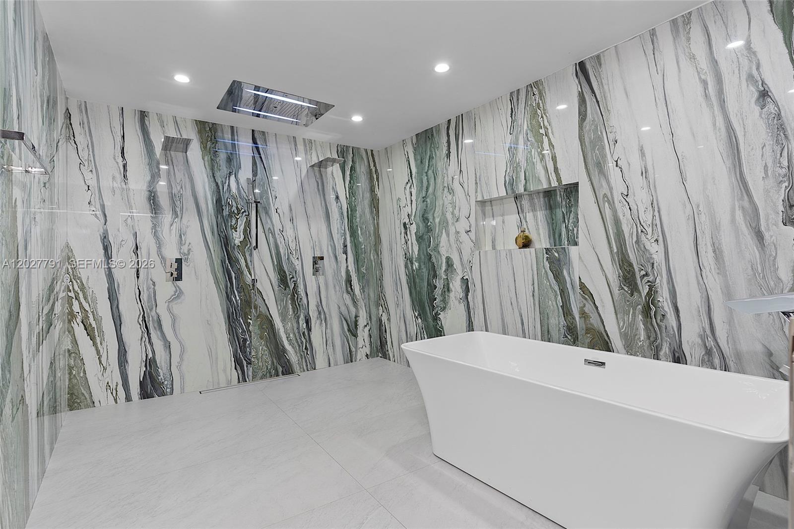 3541 SW 105 Ct