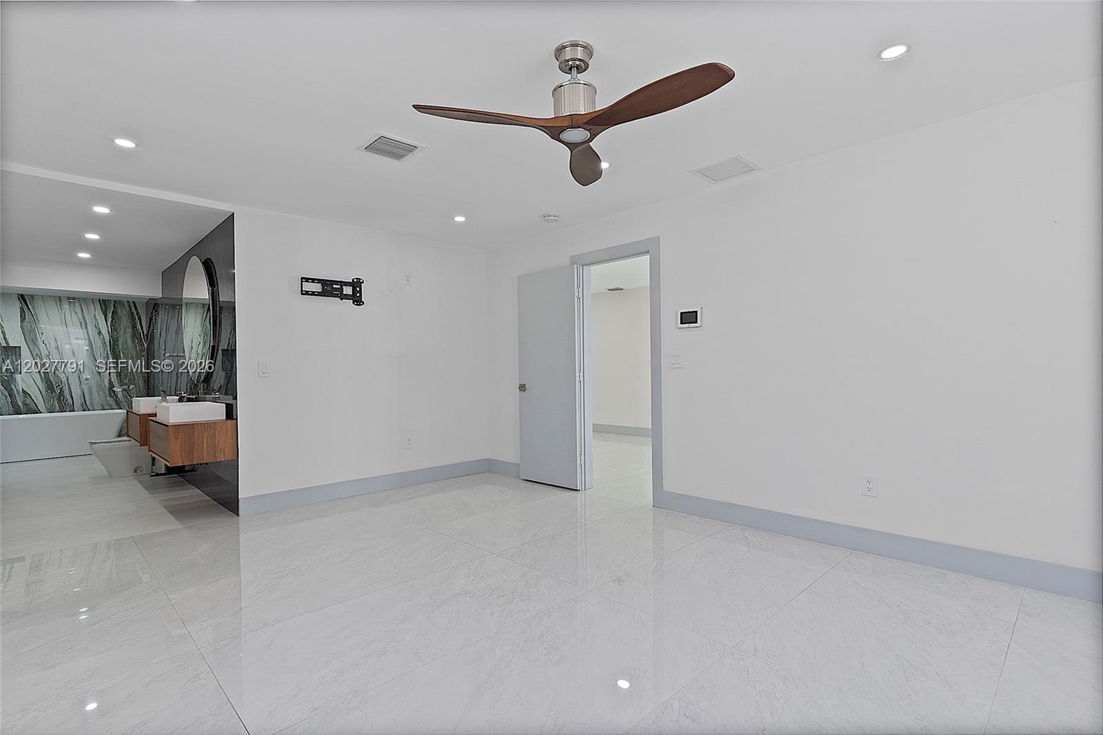 3541 SW 105 Ct