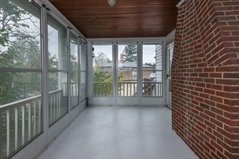 51 Hillside Ave