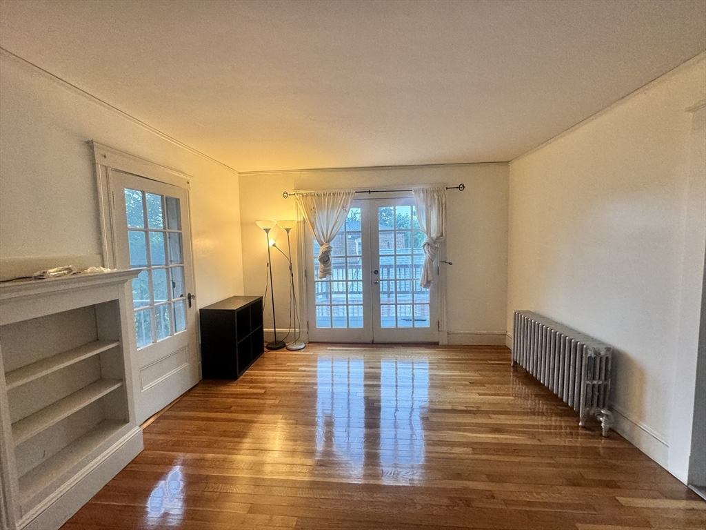 51 Hillside Ave