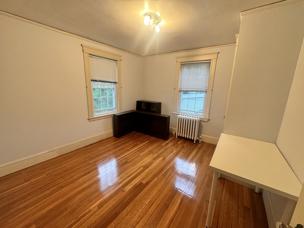 51 Hillside Ave