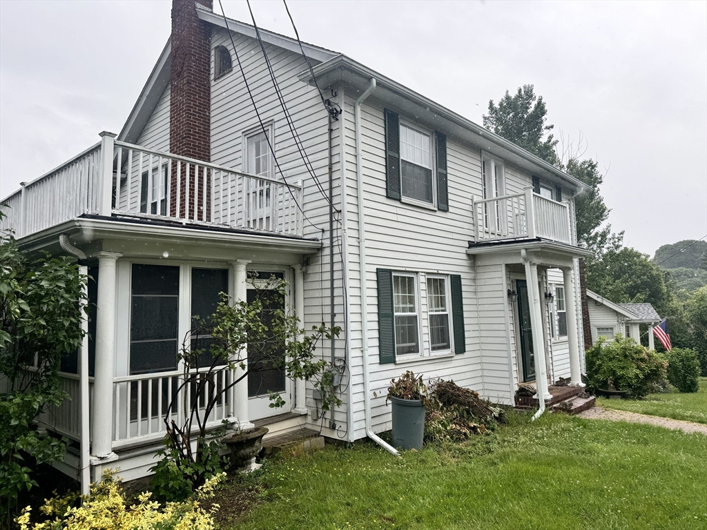 51 Hillside Ave