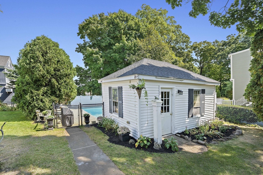 72 Mount Vernon Avenue