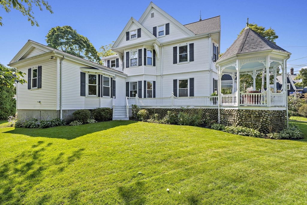 72 Mount Vernon Avenue