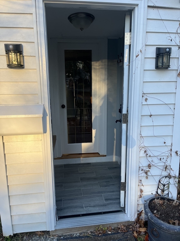 28 Miriam Street # 28