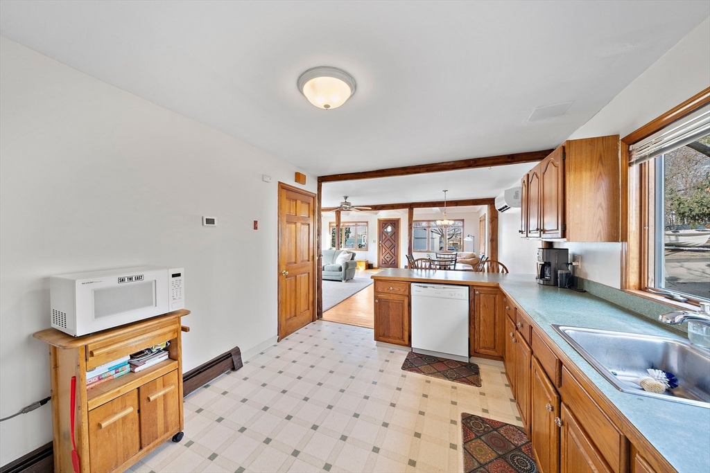 122 Babcock Ave