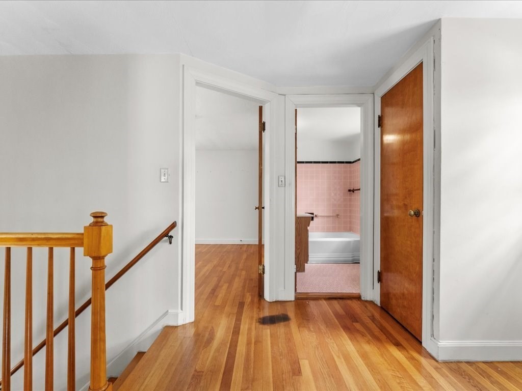 162 Milton St