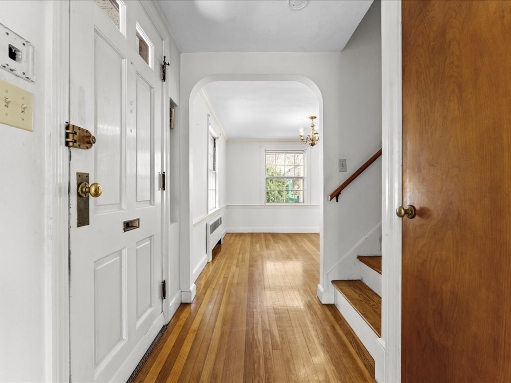 162 Milton St
