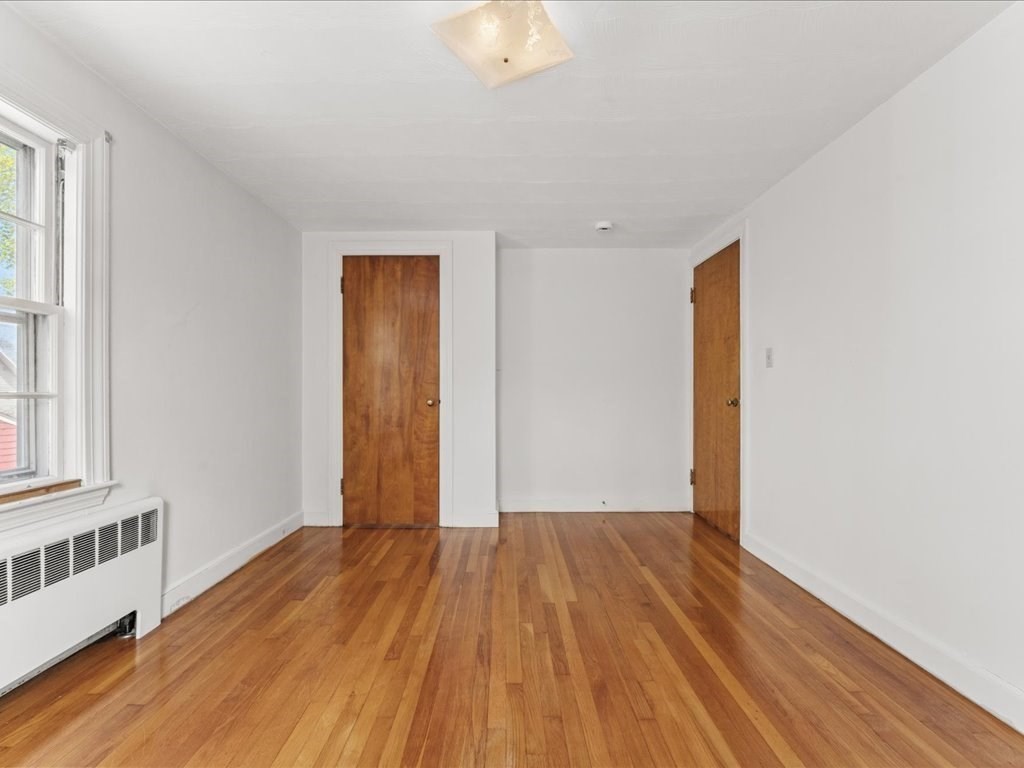 162 Milton St