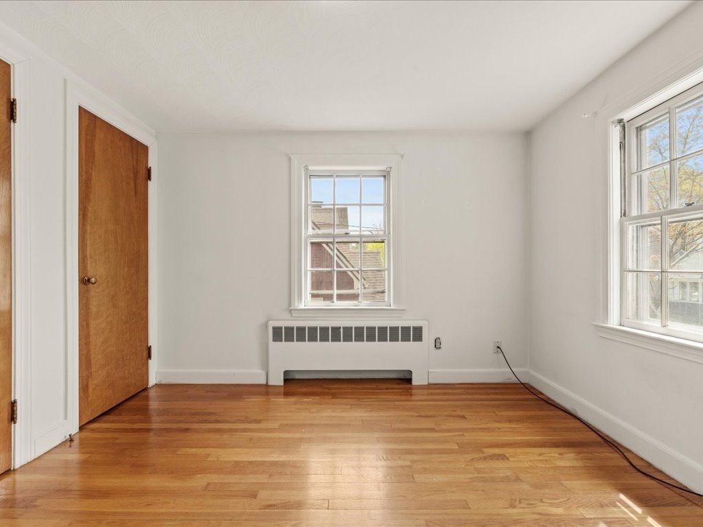 162 Milton St
