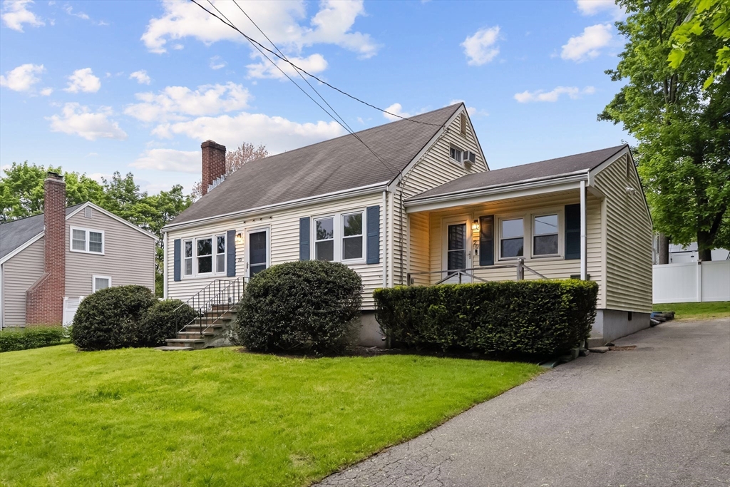 20 Isabelle Ave