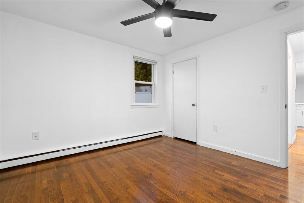 20 Isabelle Ave