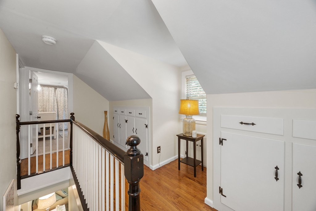 189 East St