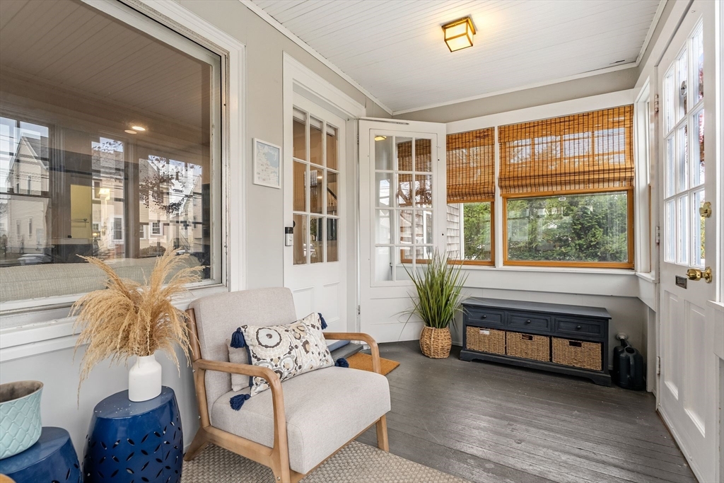 73 Albatross Rd