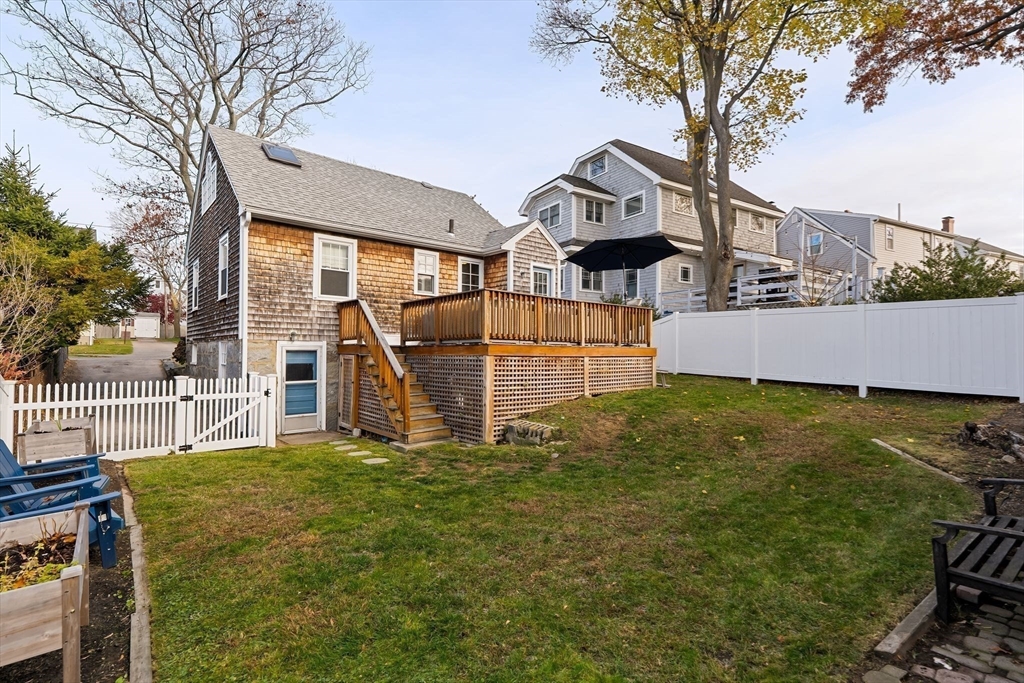 73 Albatross Rd