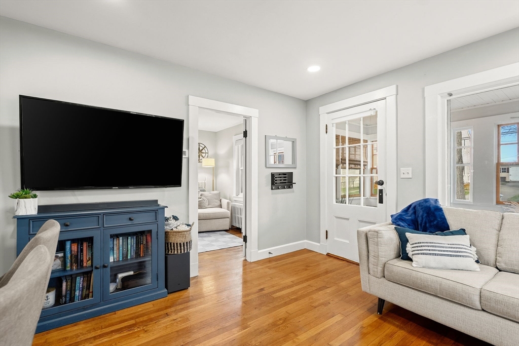 73 Albatross Rd