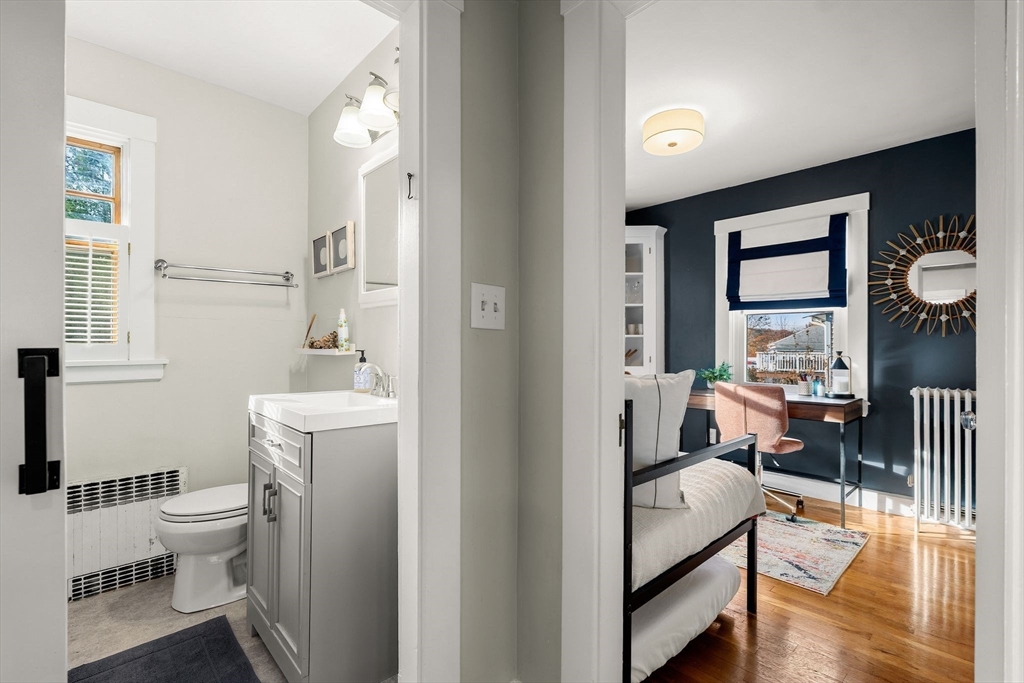 73 Albatross Rd