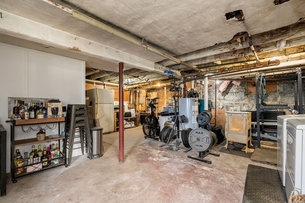 73 Albatross Rd