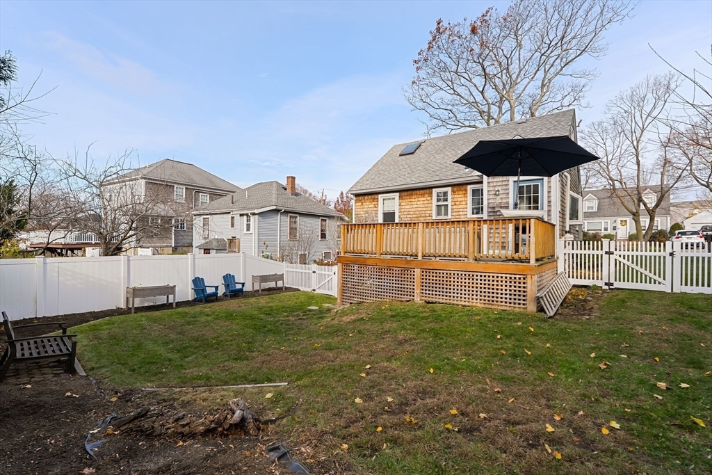 73 Albatross Rd