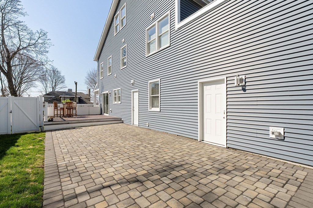 22 Winslow Road
