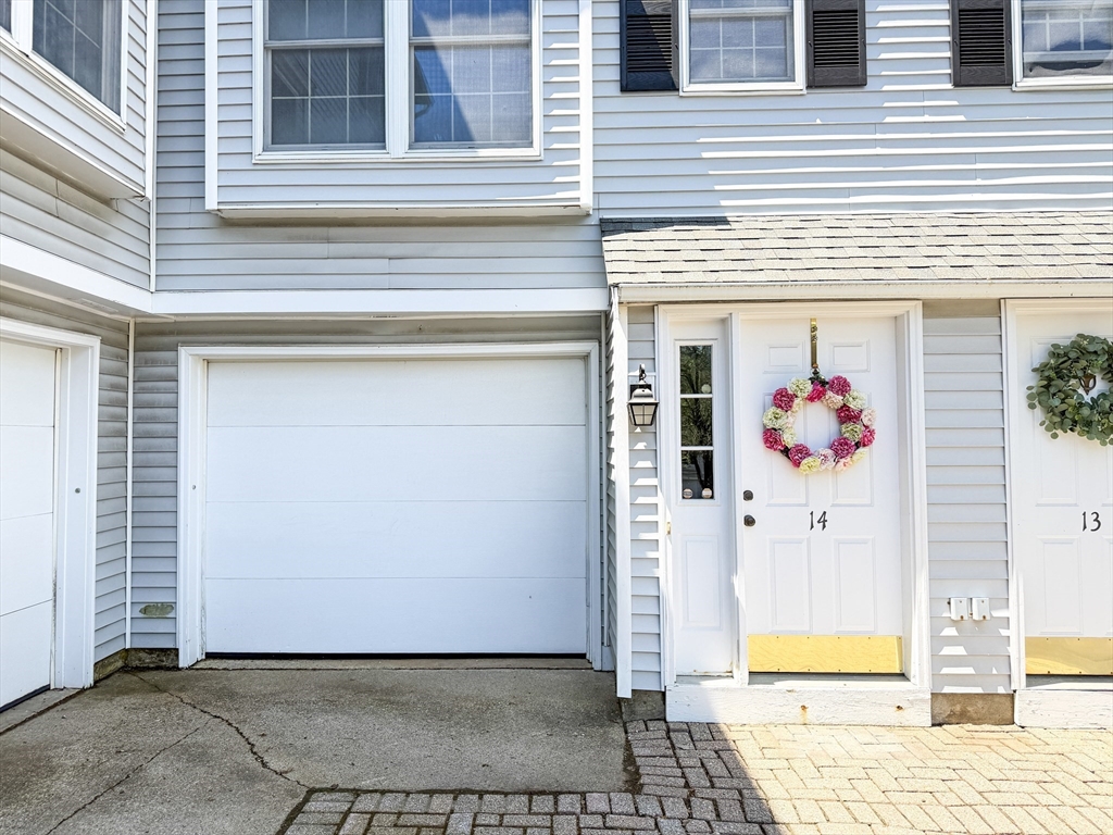 14 Fallon Court # 14
