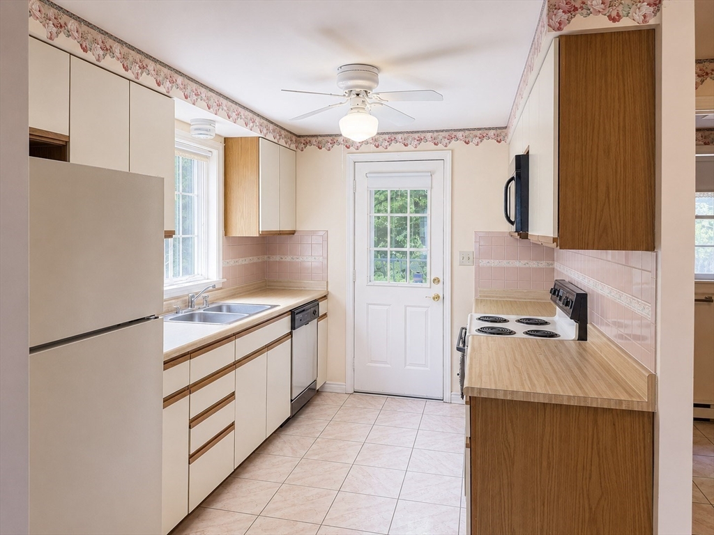 14 Fallon Court # 14