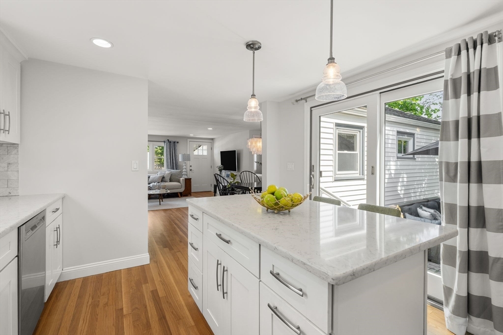 29 Willow Ave