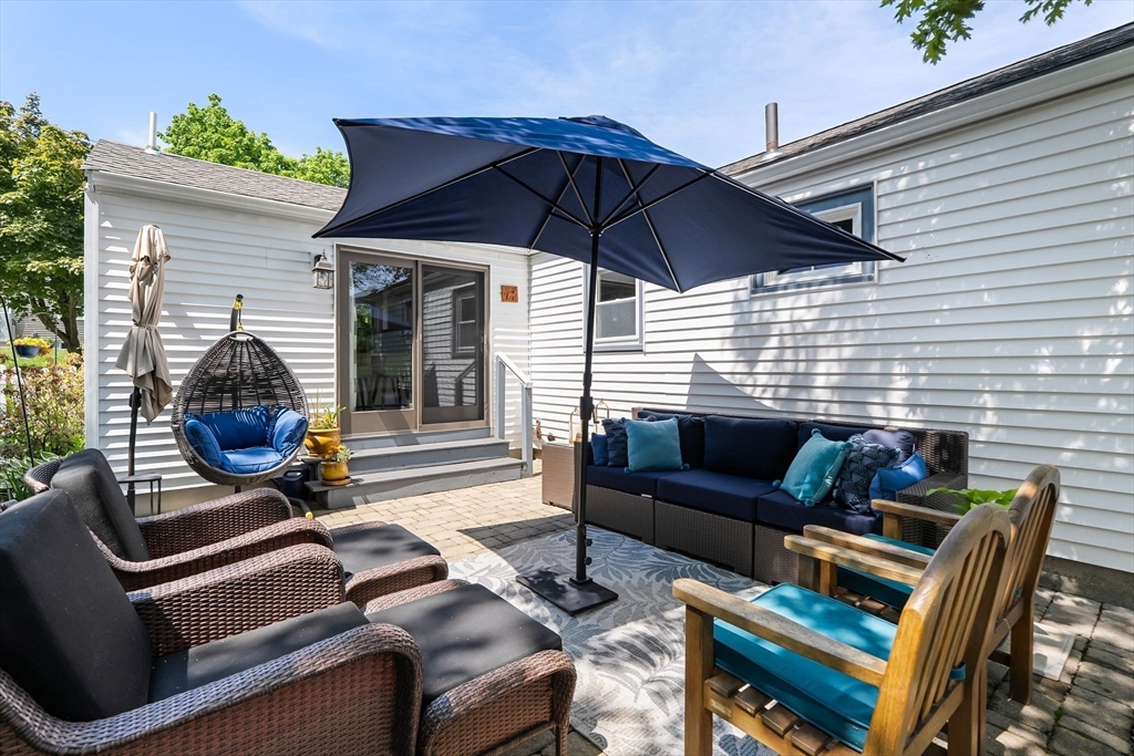 29 Willow Ave