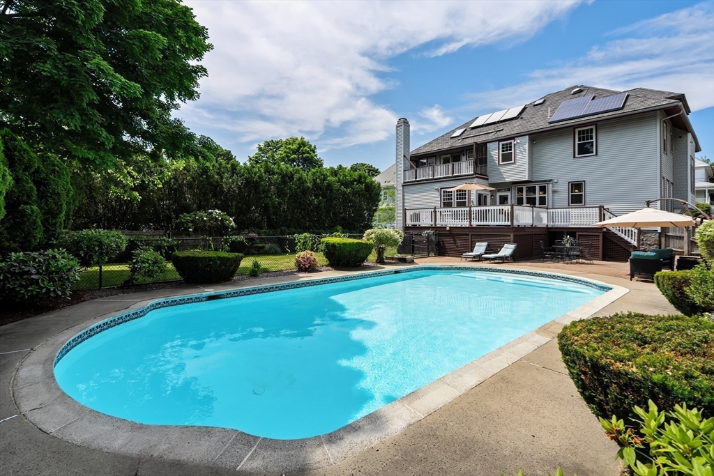 128 Prospect Ave