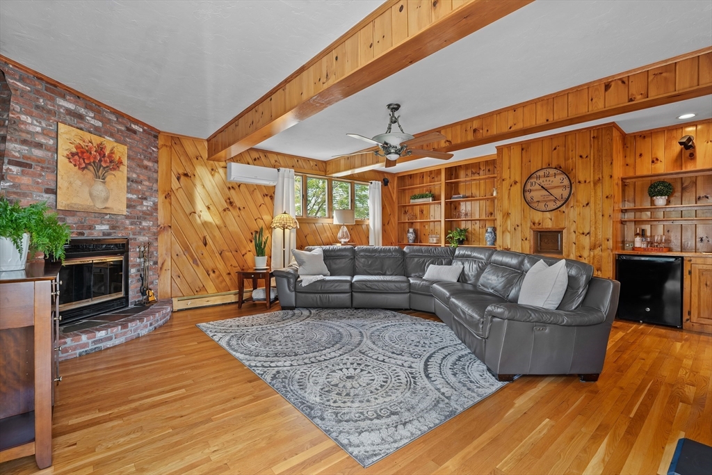128 Prospect Ave