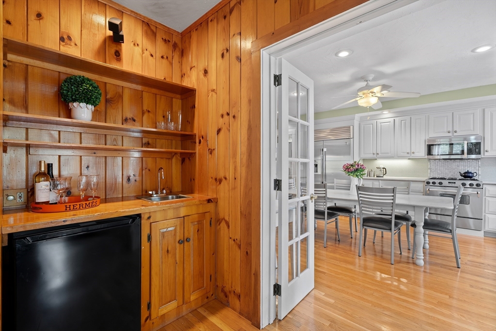 128 Prospect Ave