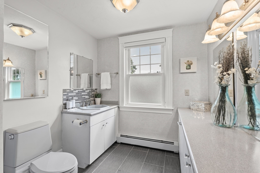 128 Prospect Ave