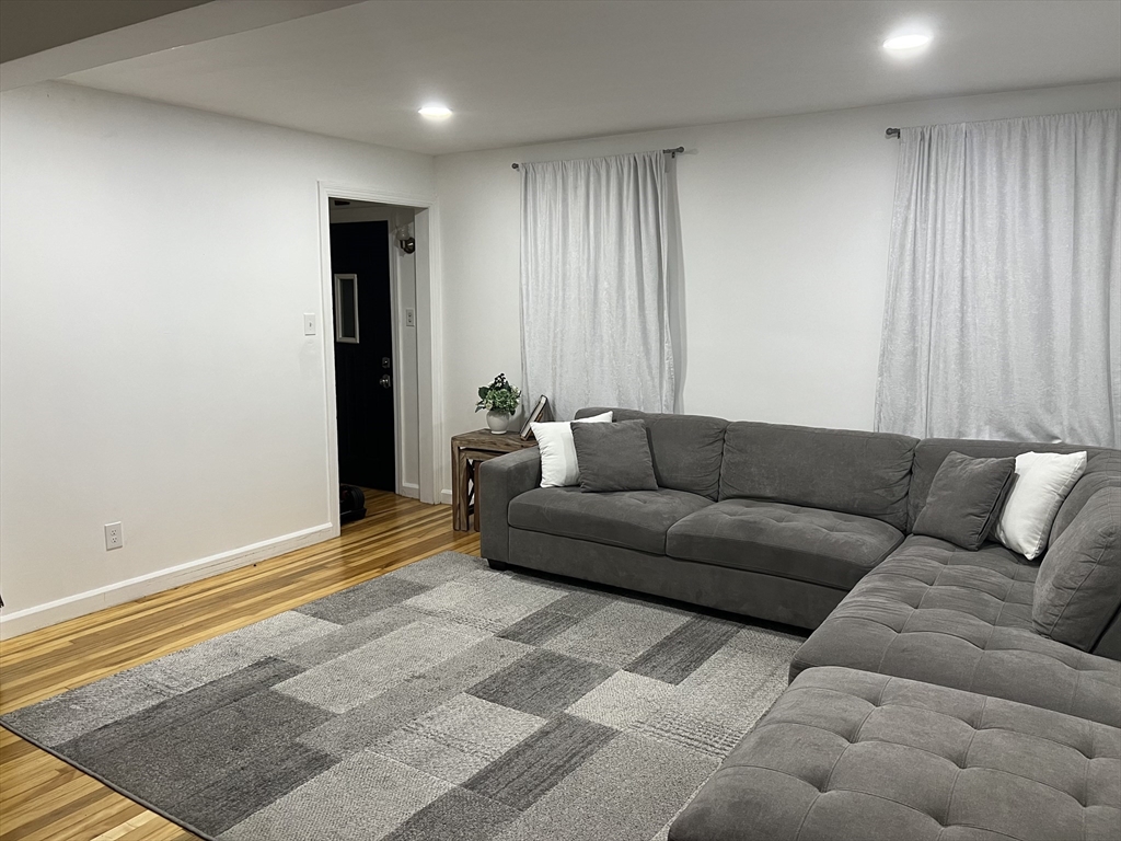 5-7 Oran Rd # 5