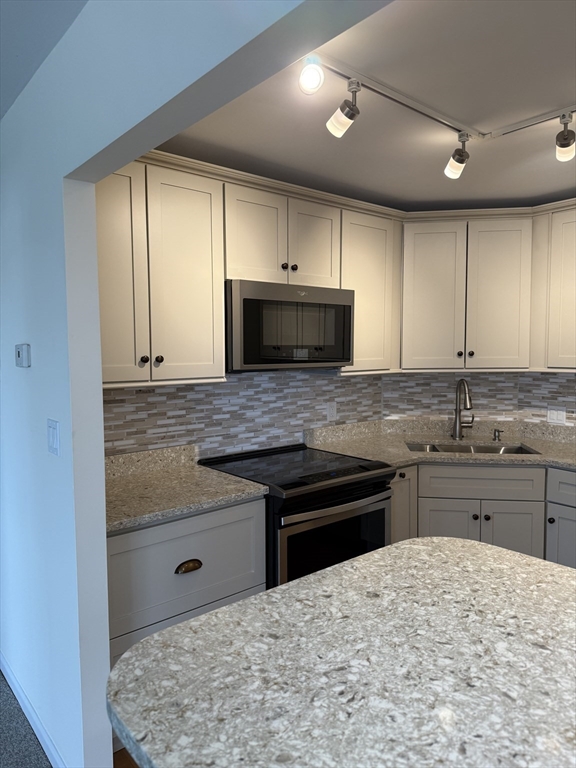 131 Coolidge Ave # 728
