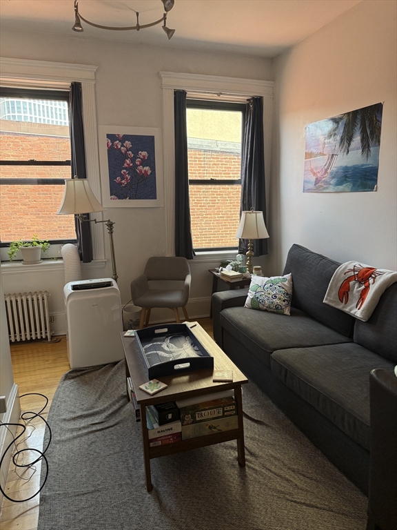 75 Burbank St # 404
