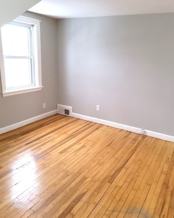 5-7 Oran Rd # 7