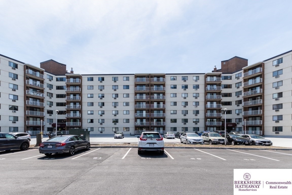 151 Coolidge Ave # 303