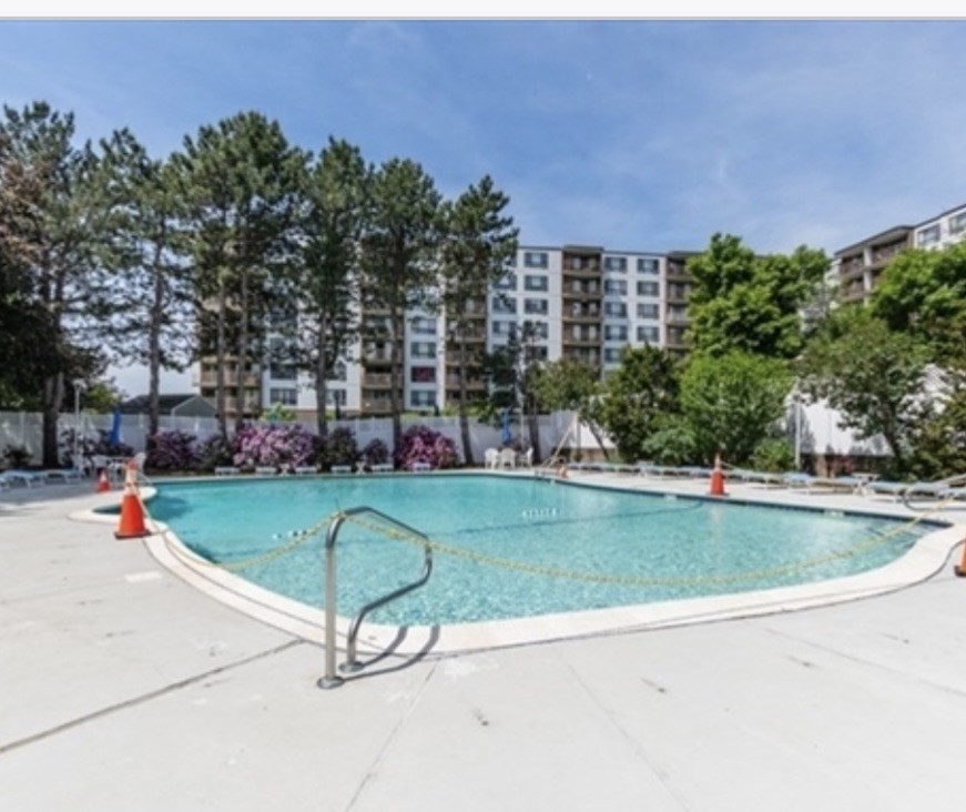 151 Coolidge Ave # 303