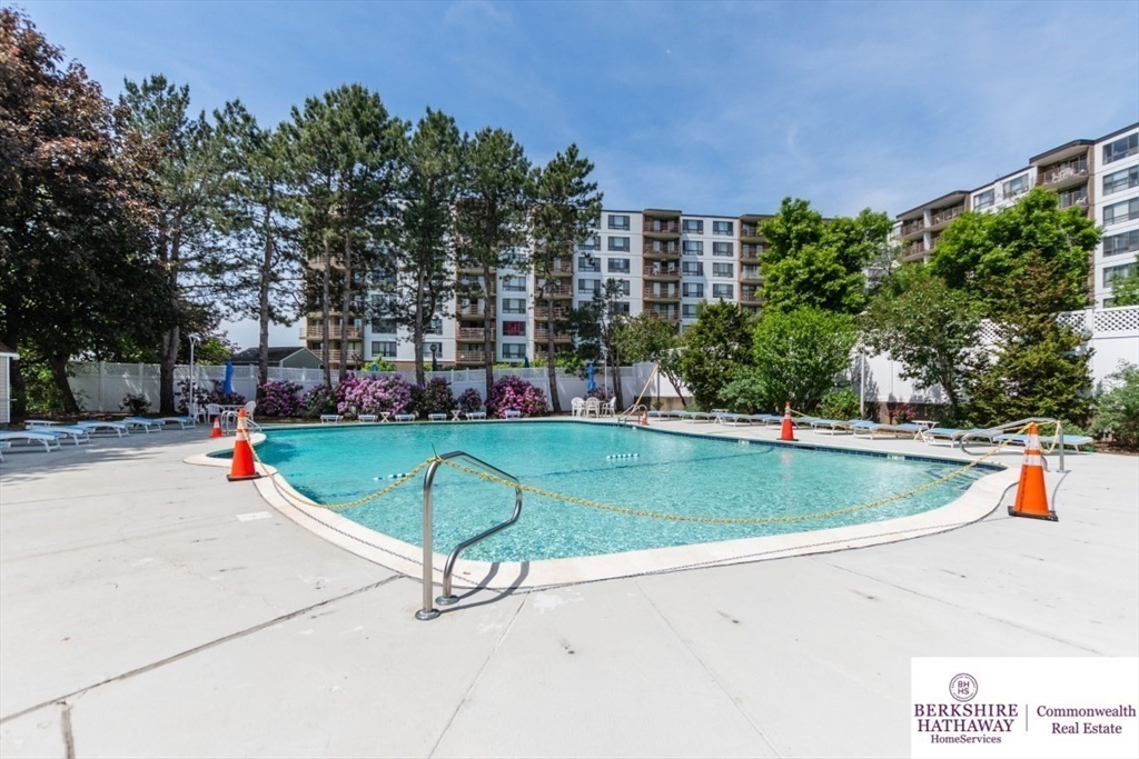 151 Coolidge Ave # 303