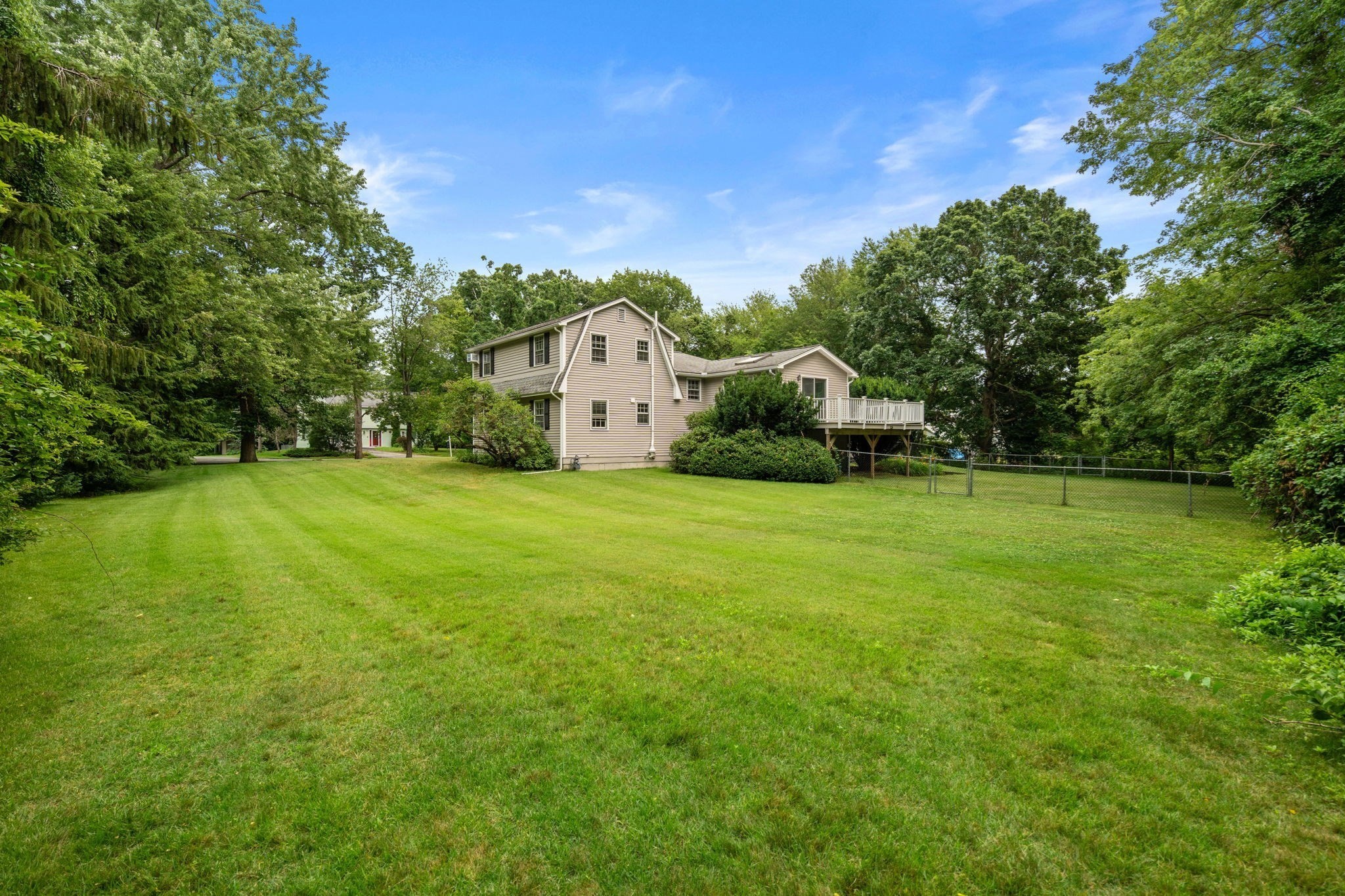108 Greenwood Rd