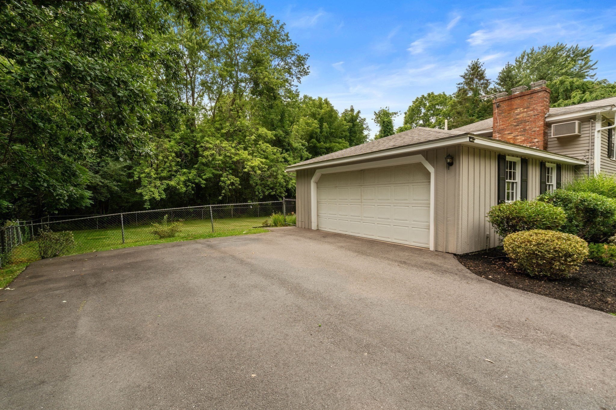 108 Greenwood Rd