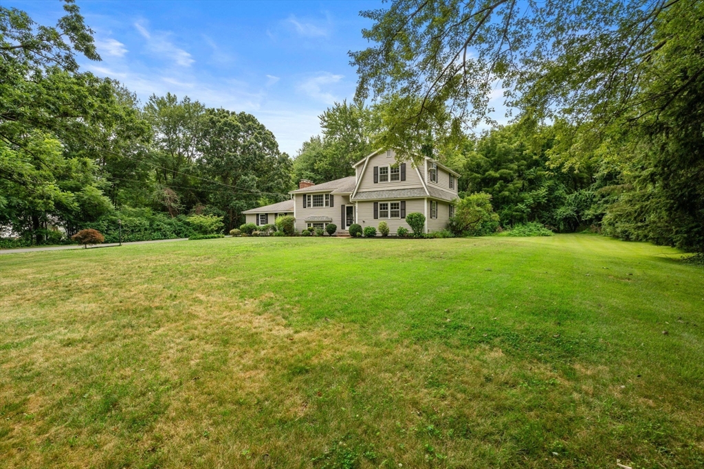 108 Greenwood Rd