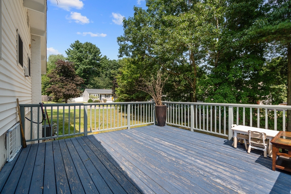 14 Richard Rd
